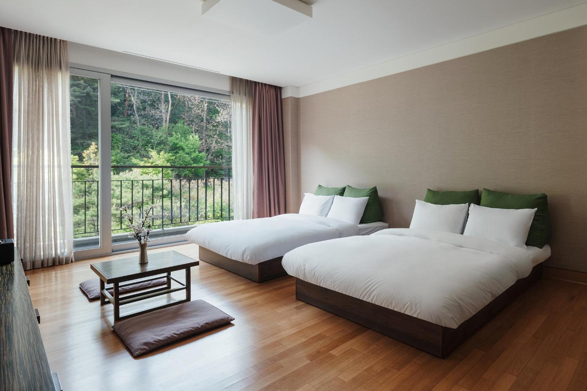 The Suites Hotel Namwon Eksteriør billede
