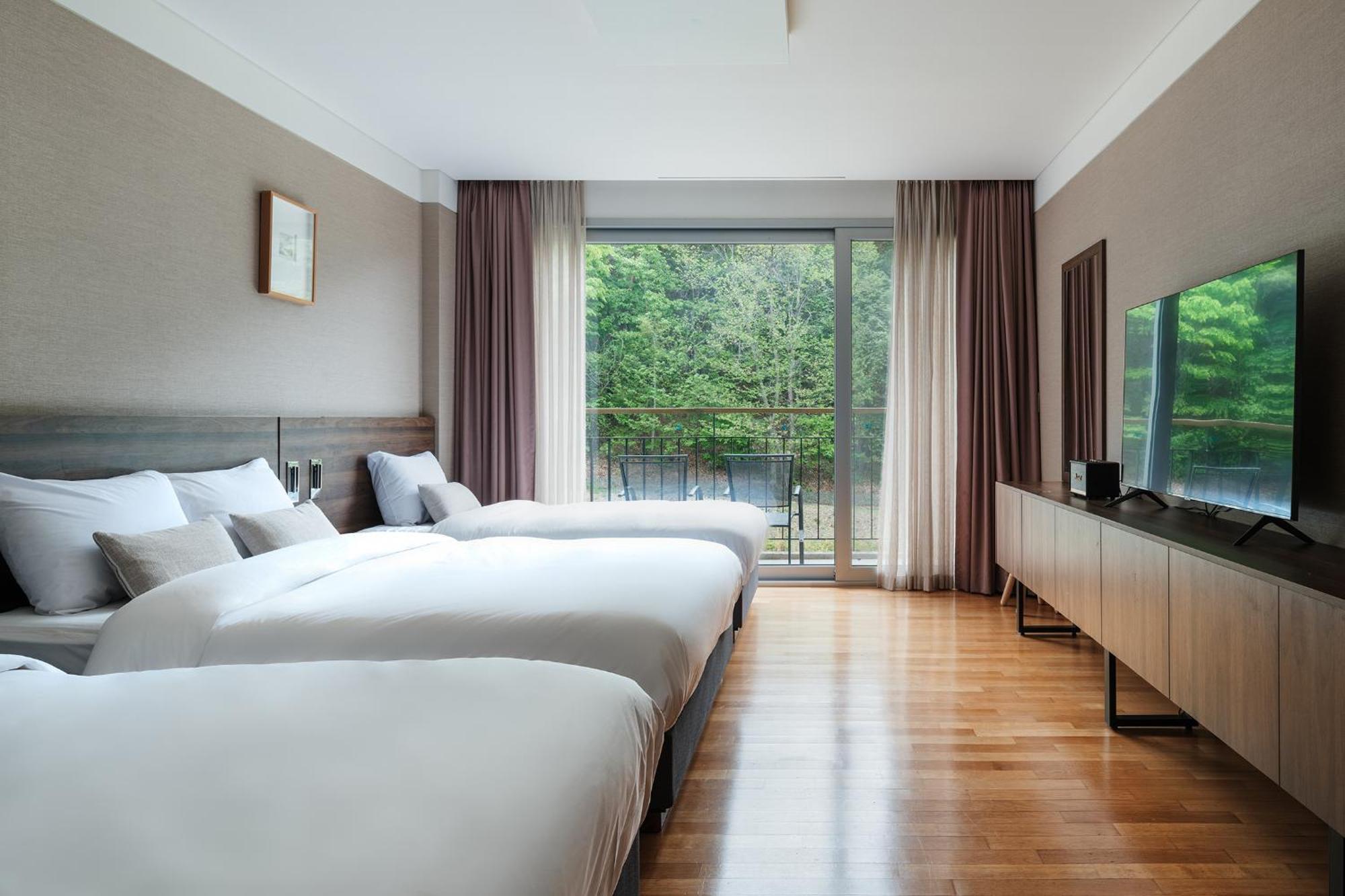 The Suites Hotel Namwon Eksteriør billede