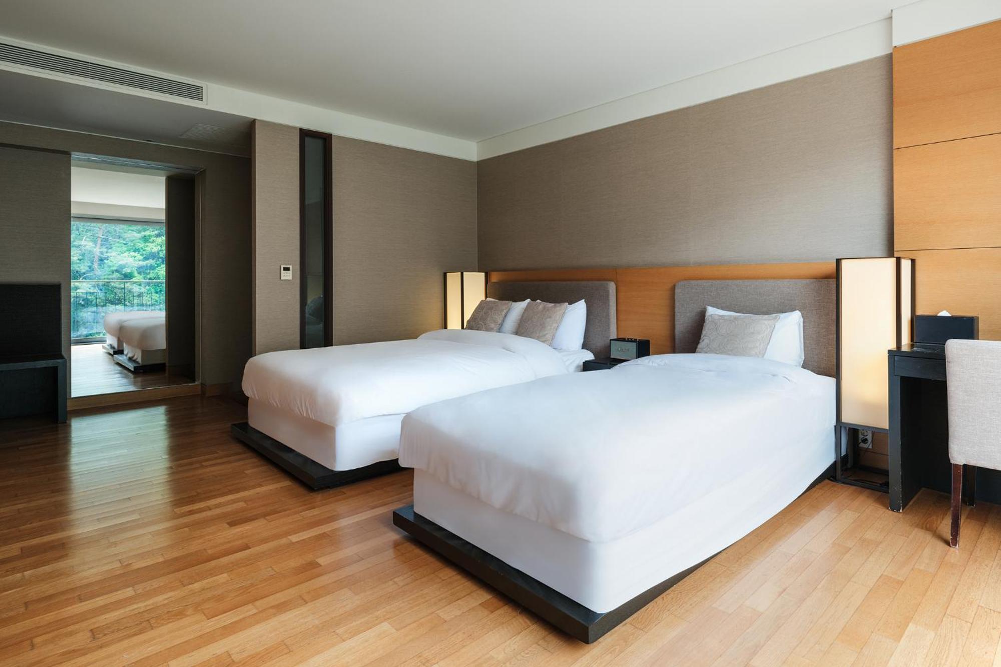 The Suites Hotel Namwon Eksteriør billede